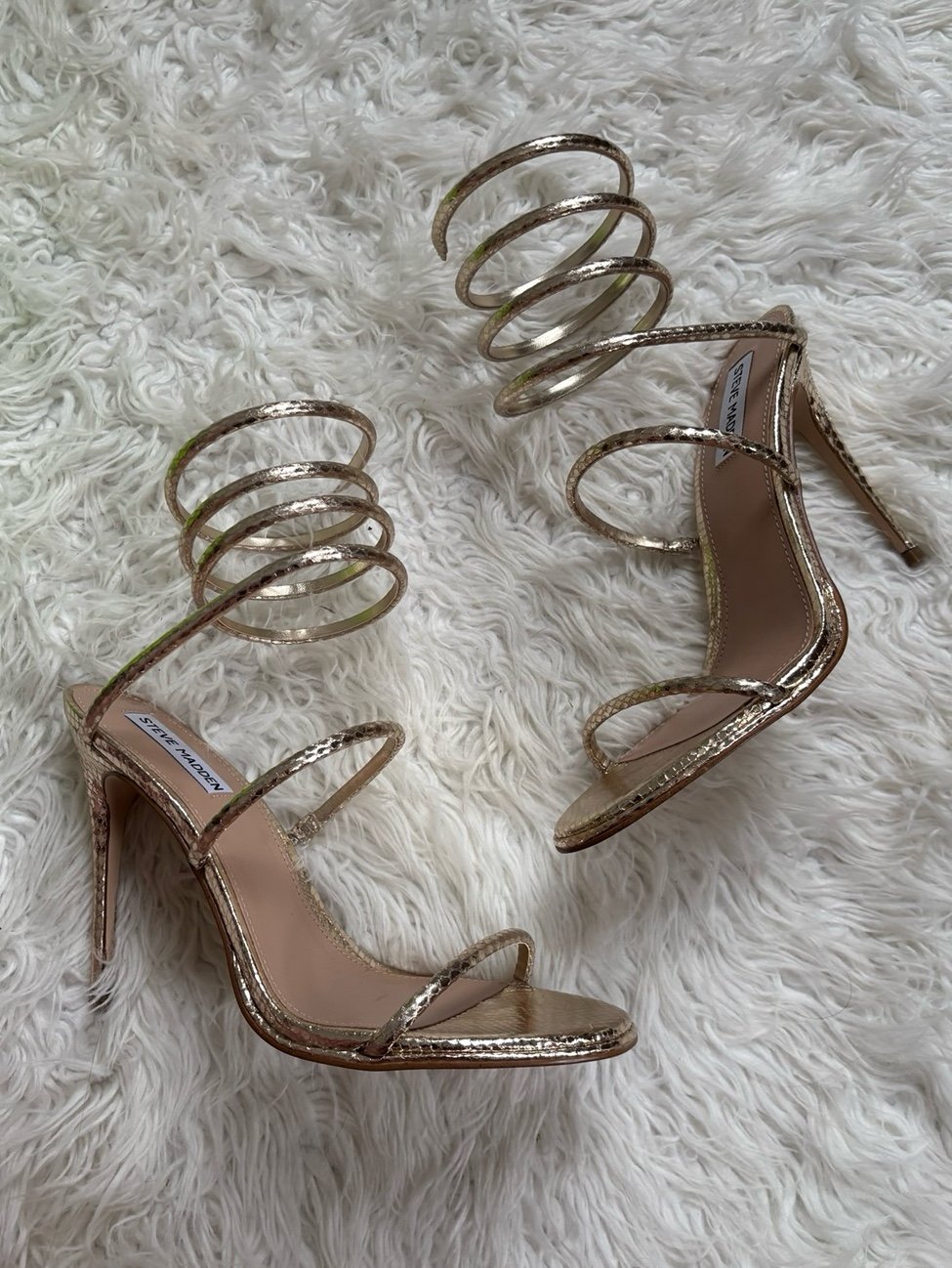 New Steve Madden Gold Exotica Sandal