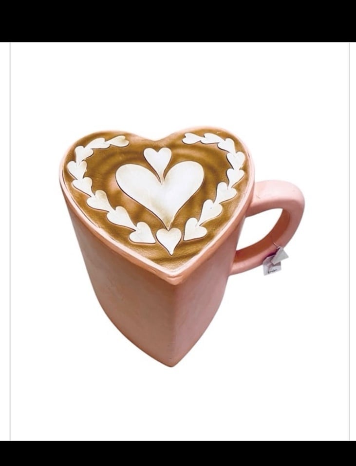 Martha Stewart Pink Heart Cappuccino Coffee Stool / Viral Drink Stool Side Table