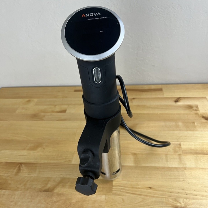 Anova Culinary Sous Vide Precision Cooker Black 800 Watts DAMAGED CLAMP