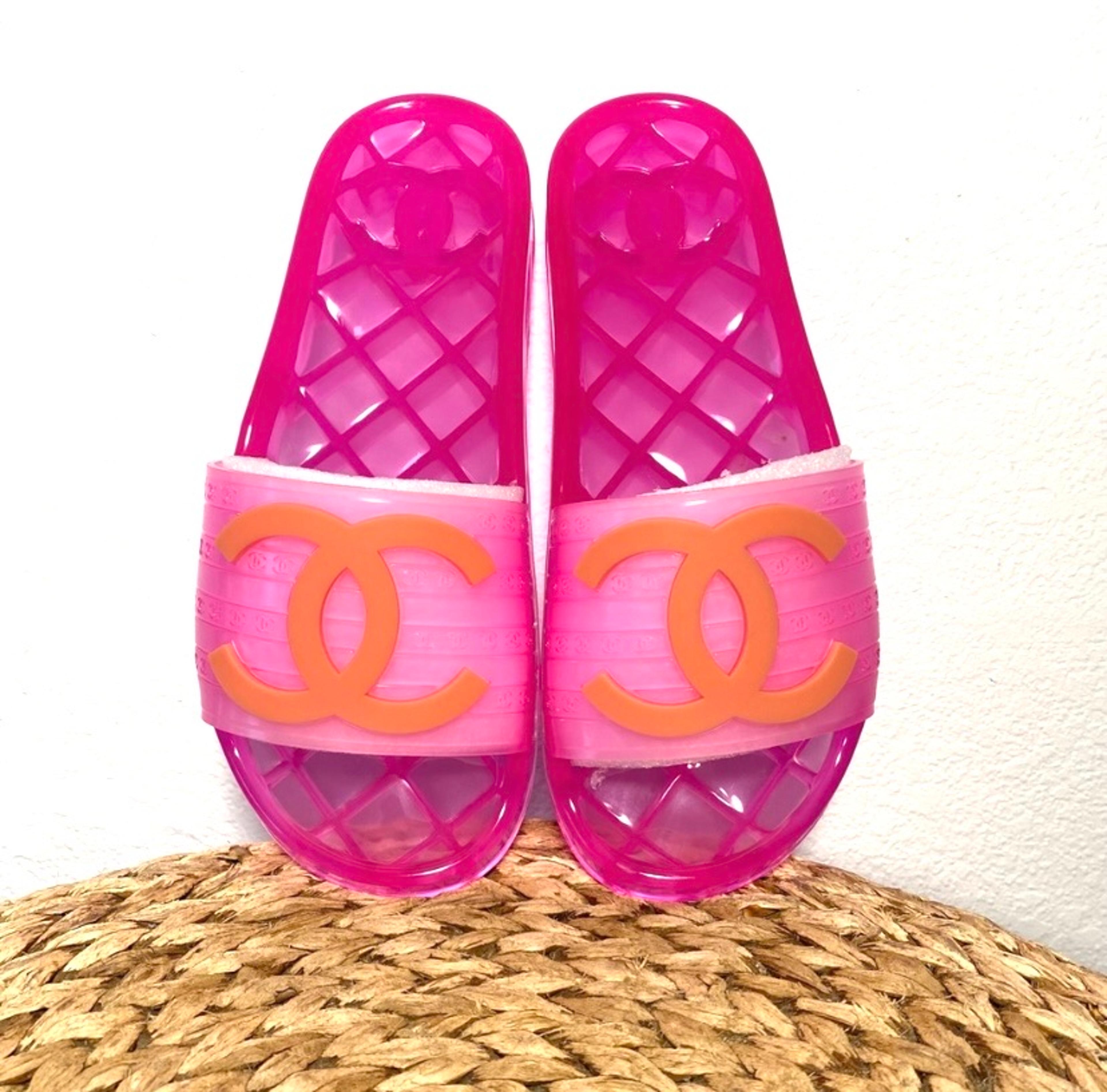 Pink chanel pool slides Clearance