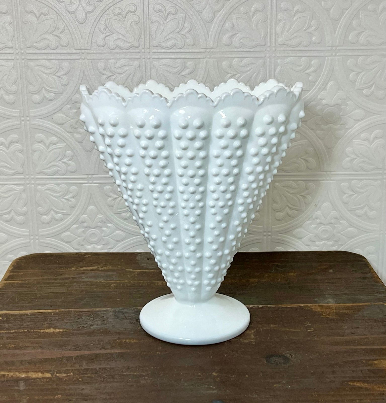 RARE FENTON Hobnail Milk Glass 8 Fan Vase ~ Only Produced 2yrs 1971-1972
