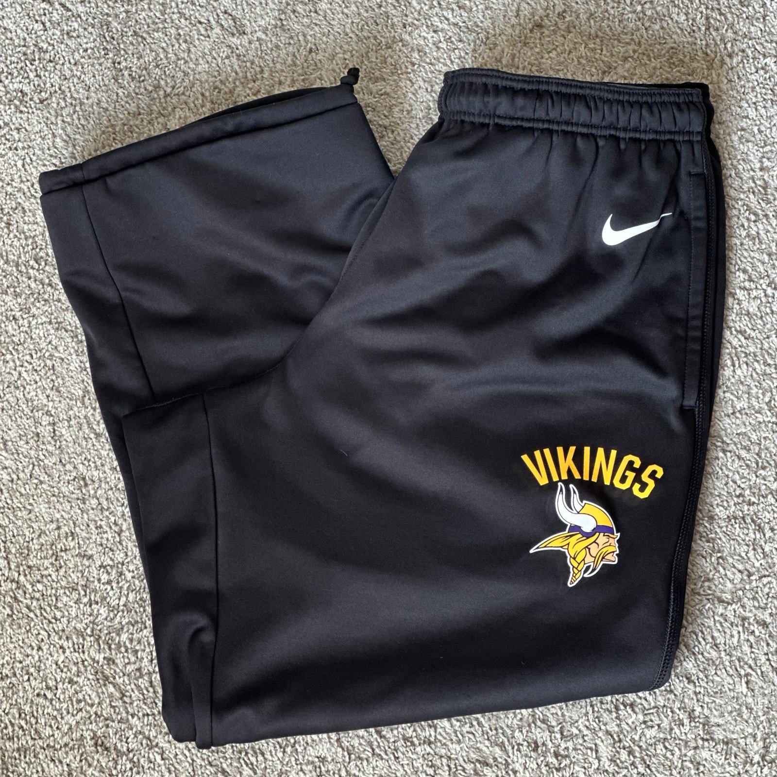 NIKE MINNESOTA VIKINGS THERMA-FIT PANTS SWEATPANTS NFL BLACK (MEN SIZE XL)