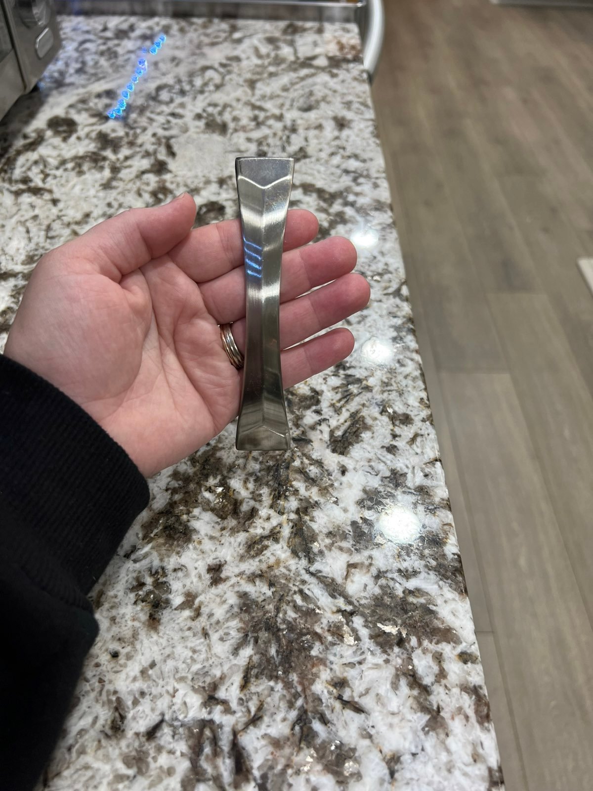 Cabinet Hardware