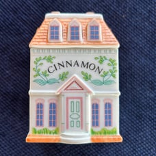 LENOX VILLAGE CINNAMON SPICE JAR-VINTAGE 1989-GREAT CONDITION