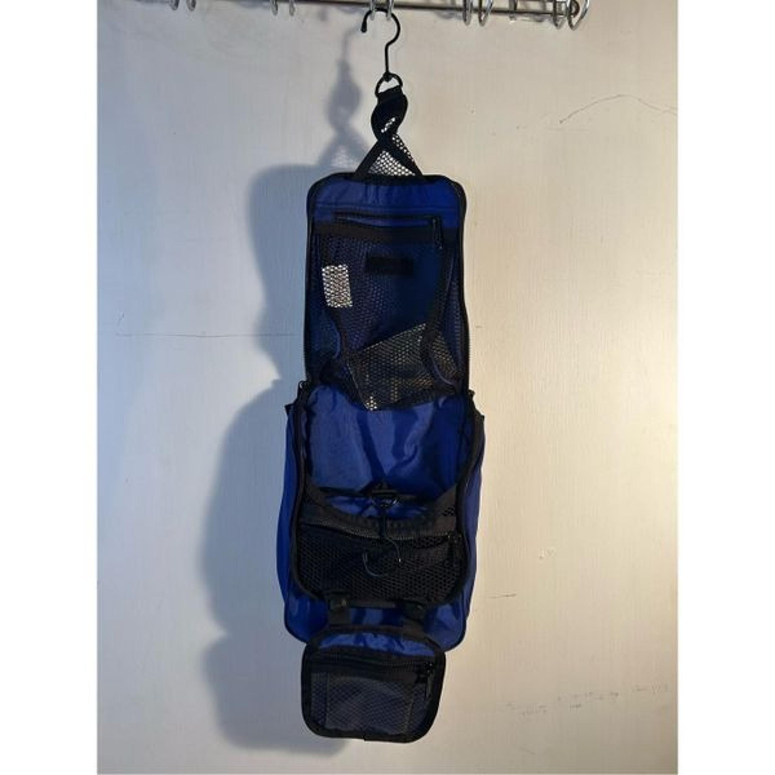 Ll bean blue hanging toiletry bag cosmetic 13"