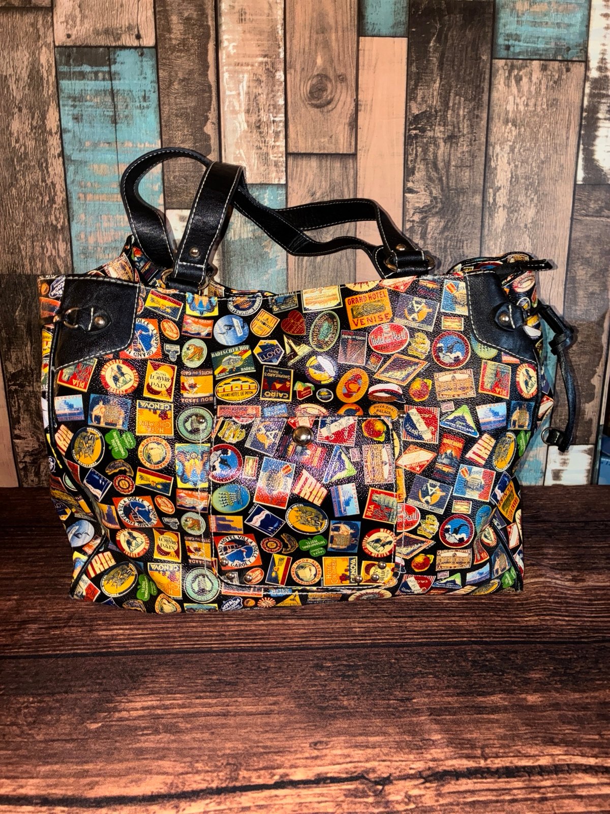 Sydney Love Grand Hotel Villa bag