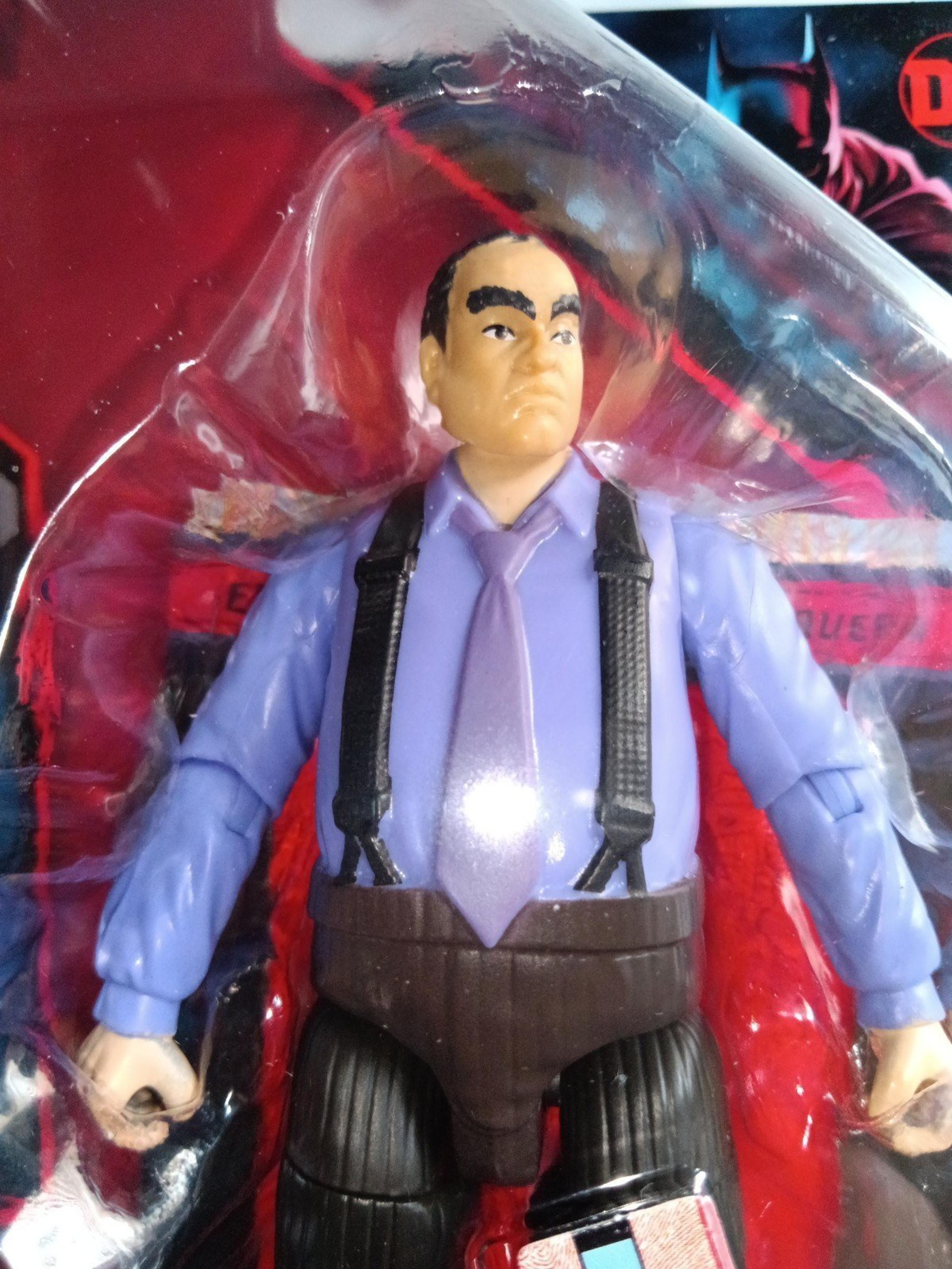 The Batman Action Figures Batman & Penguin & mystery card free shipping included