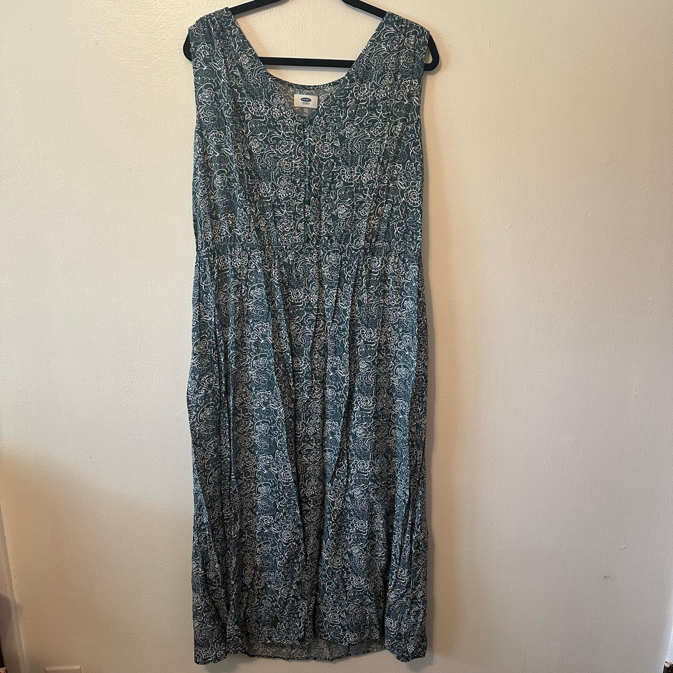 Old Navy Patterned Dress