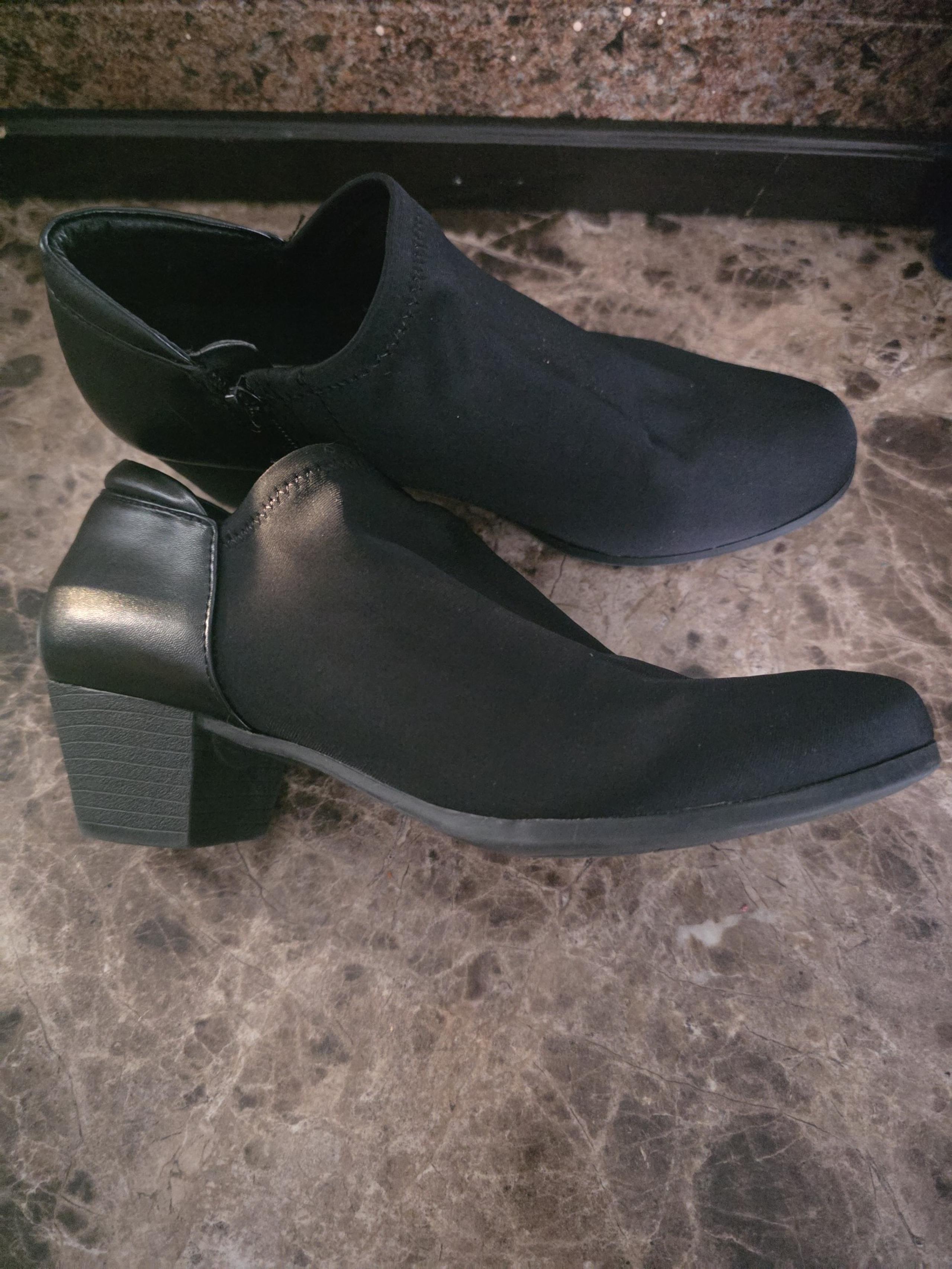 Black Ankle boots size 6 5
