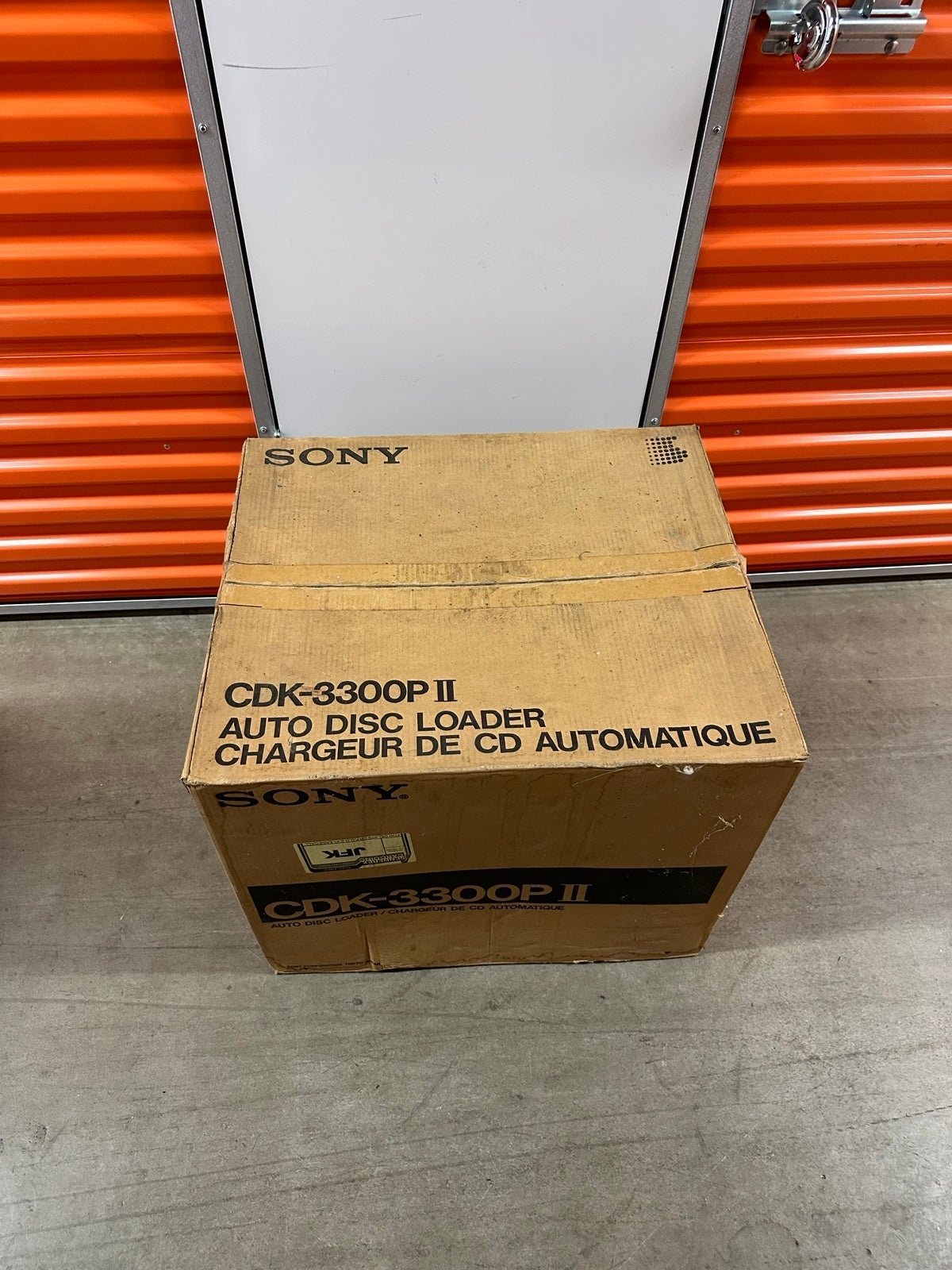 SONY CDK-3300P ||. Auto Disc Loader. Vintage Rare!