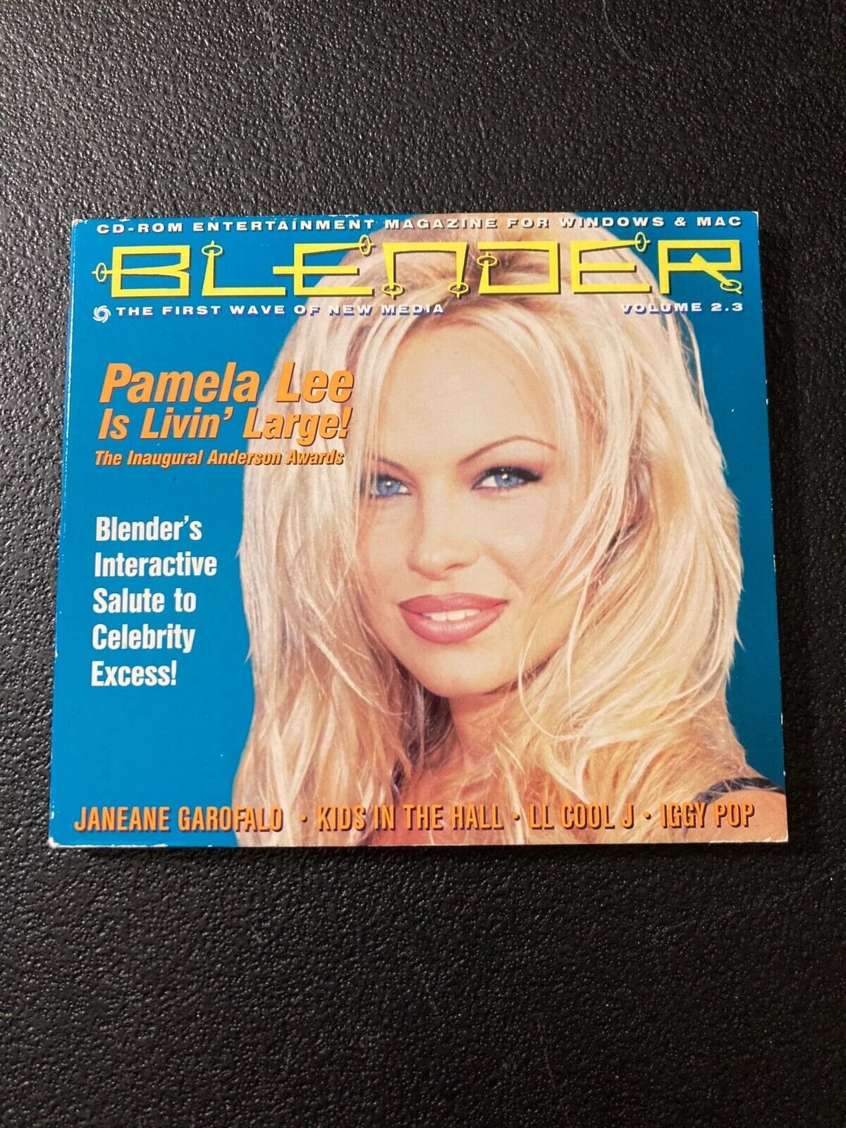 RARE Blender Magazine CD-ROM Windows/Mac Pamela Lee Anderson 1996