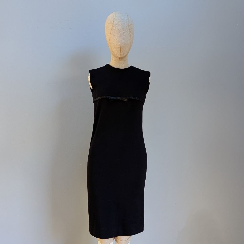 Jane Stevens Vintage Black Slim Fit Dress