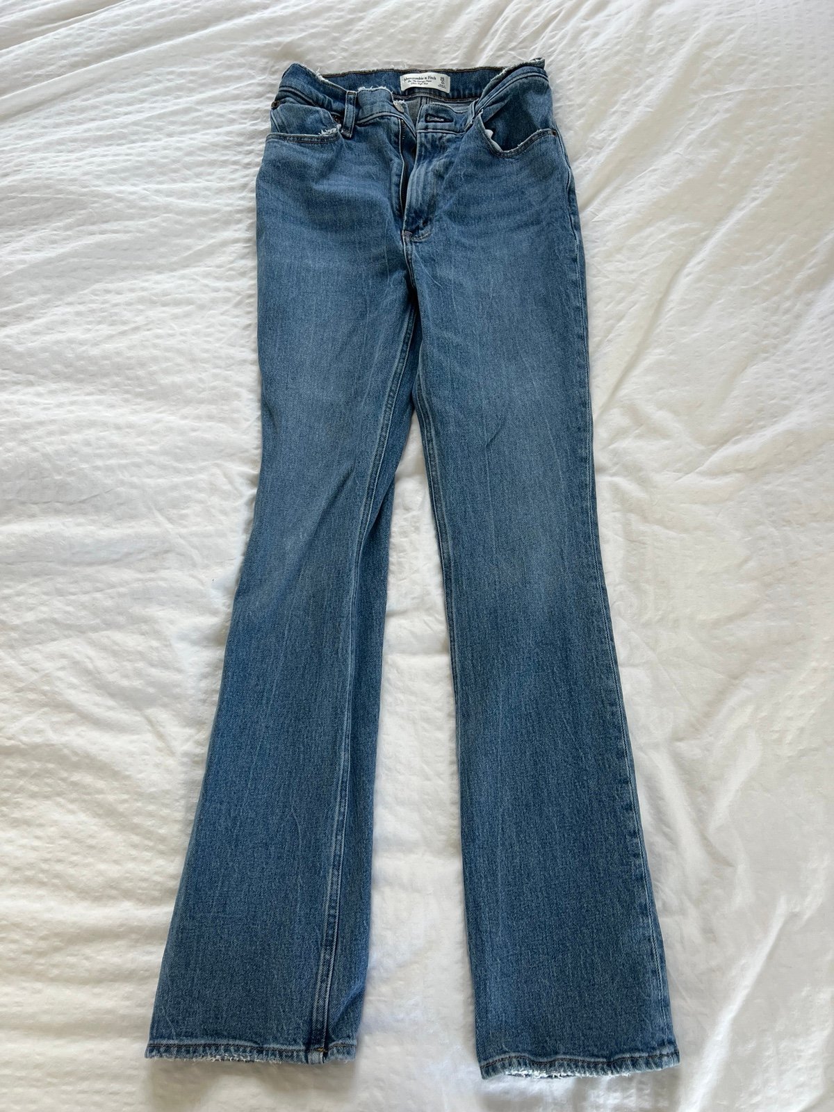 Abercrombie Women’s Ultra High Rise Vintage Fare Jeans
