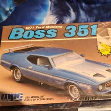 MODEL CAR KIT