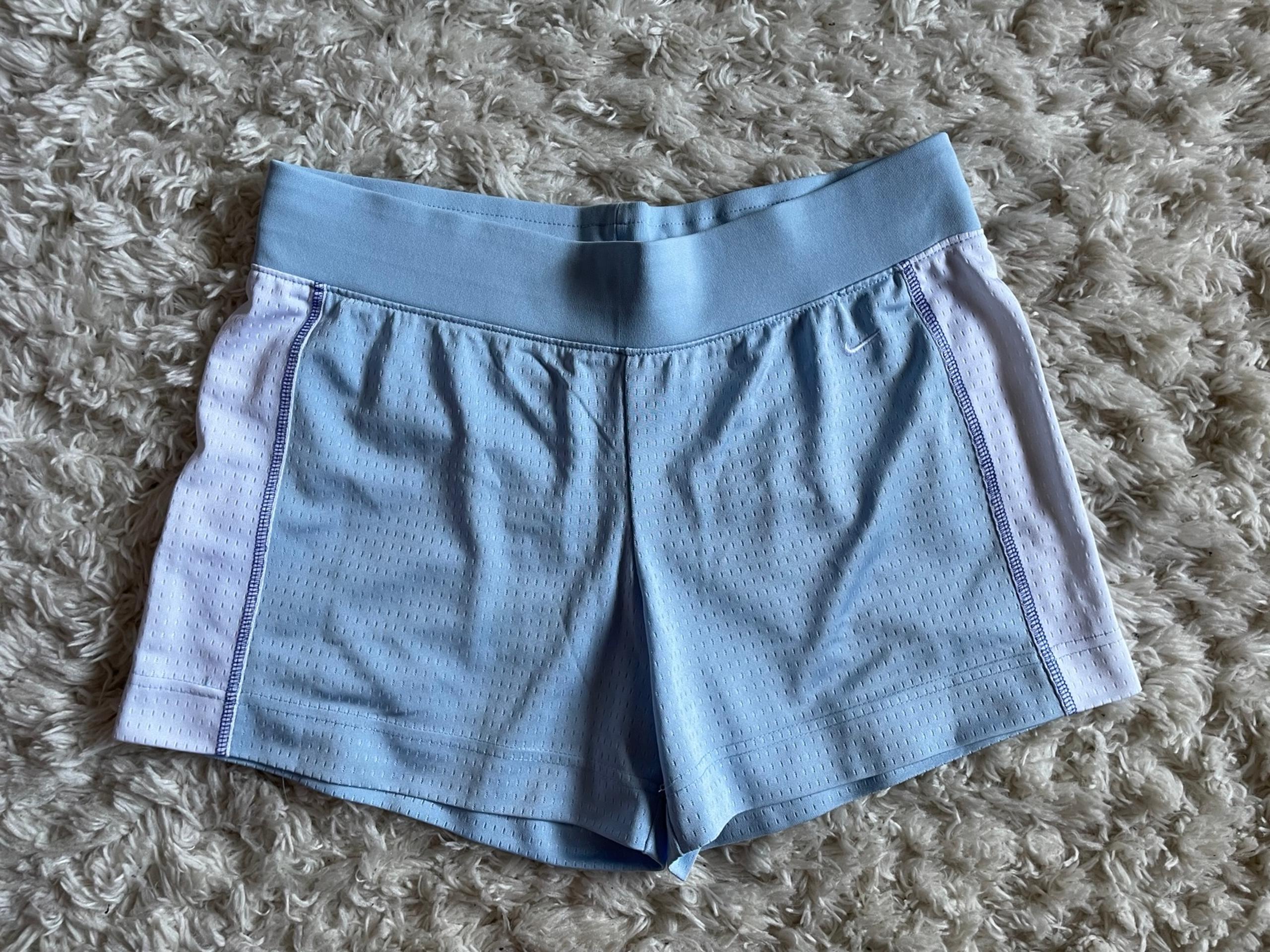 Vintage Adidas Shorts women’s Medium