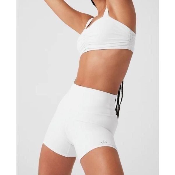 Alo 5 Airbrush High-Waist Biker Short White Size XXS