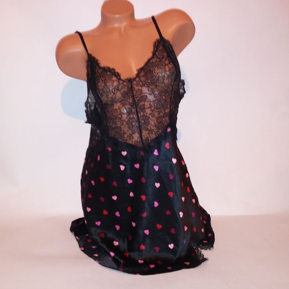 Victoria Secret Lingerie Chemise Slip XL Black Red Pink Hearts Love Lace Trim