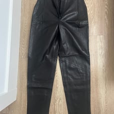 Marc Laurent Paris Lamb Leather high waisted pants, size XS