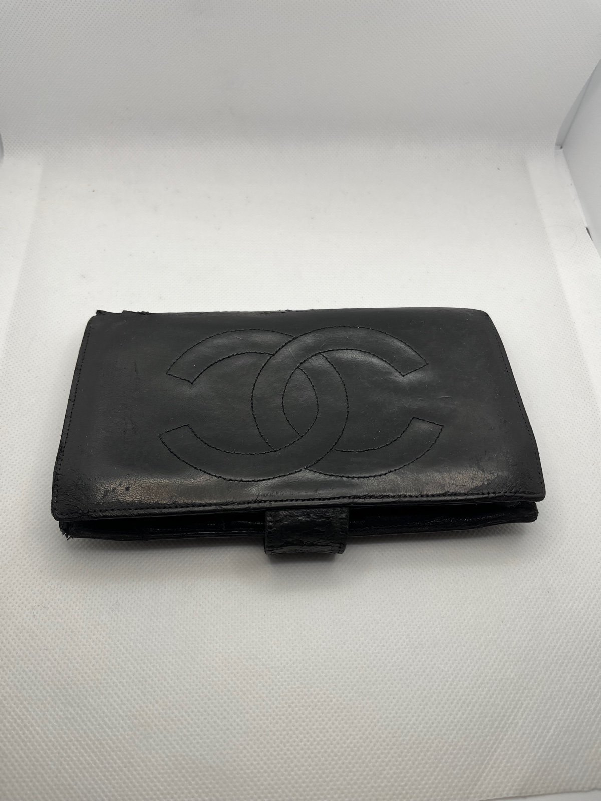 Chanel wallet