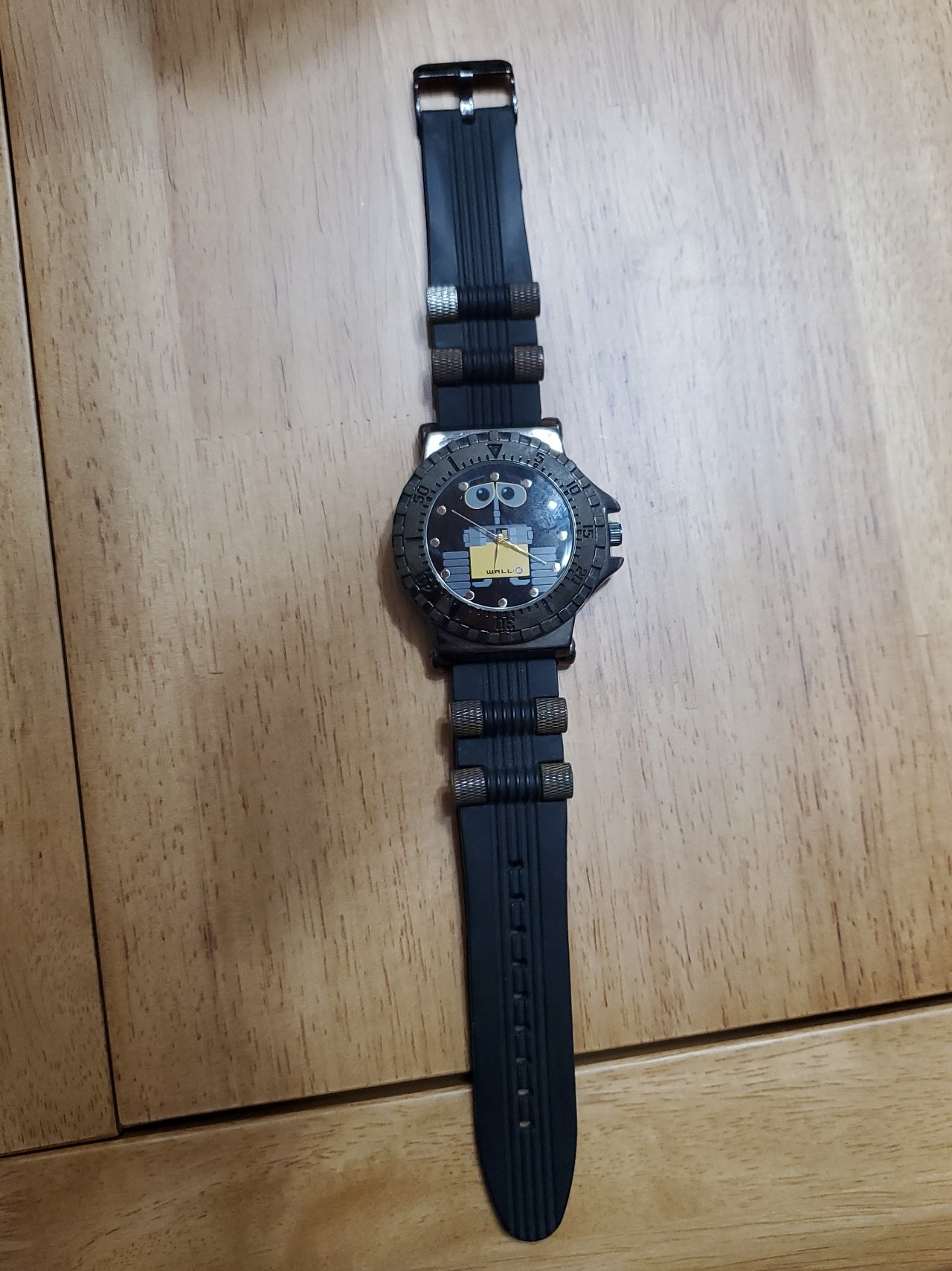 Vtg Disney's Wall-E Wrist Watch Black Band by Accutime, Robot Watch, Rare *Read