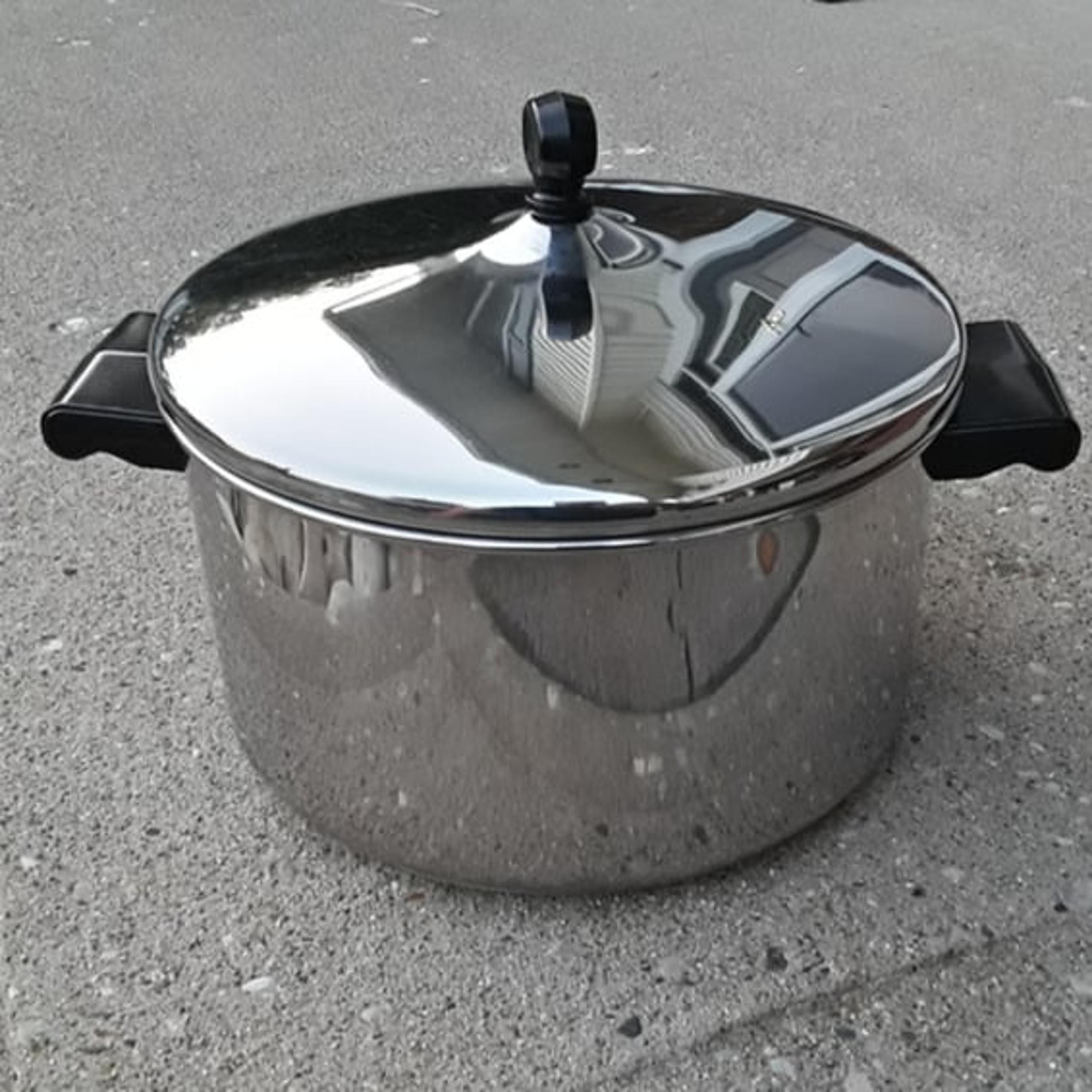 Farberware 6 Qt Stock Pot & Lid Stainless Impact Bonded Even Heat Distribution