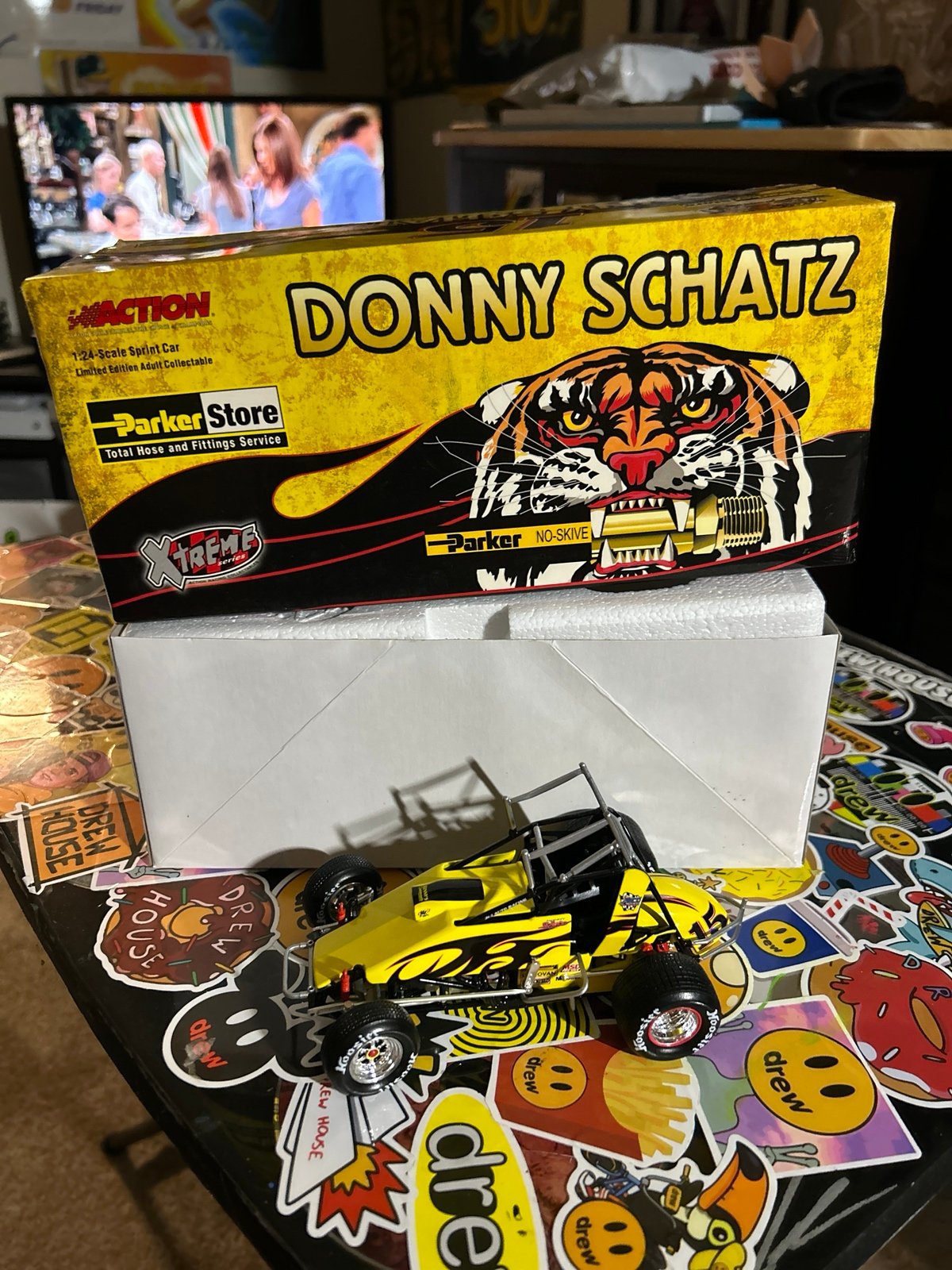 Rare Donny Schatz Xtreme Spring Car 2004 Parker Store Tiger 1/2148 New