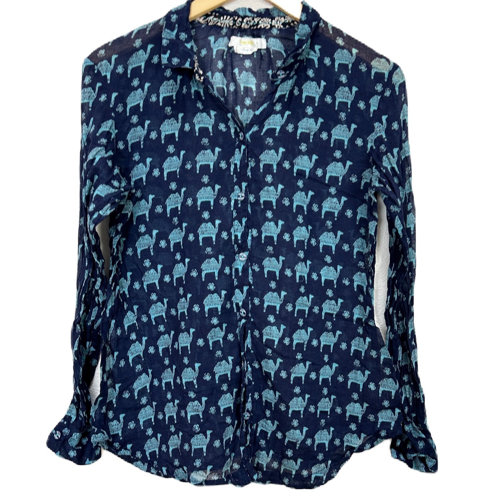 Anthropologie Hei Hei Camels Print Blue Button Down Tab Sleeve Women’s Small