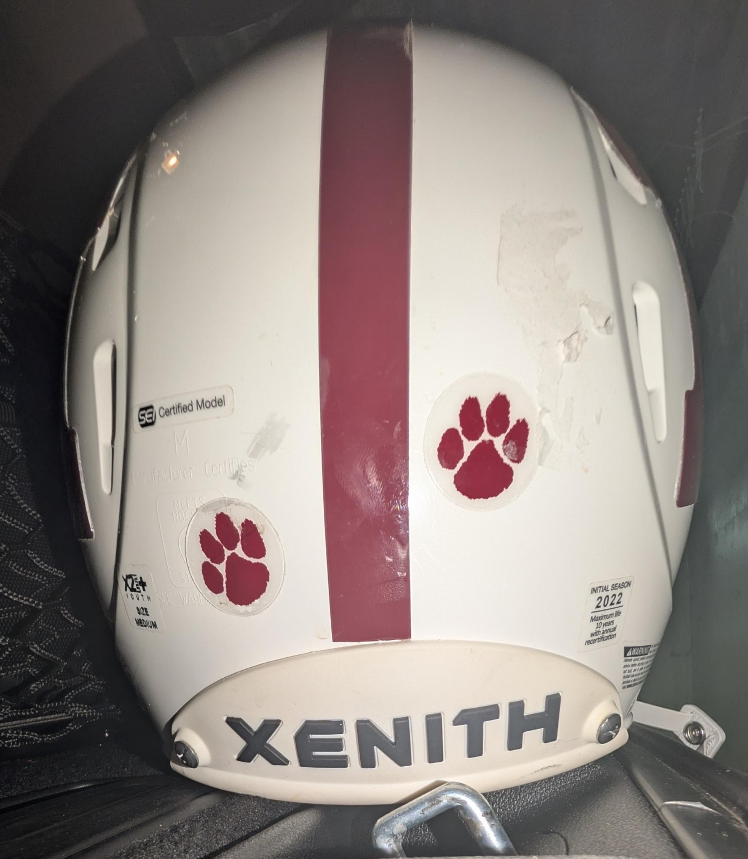 Xenith X2E+ Youth Football Helmet Medium with Mask 2022