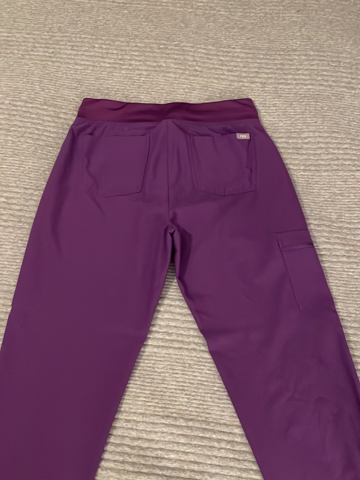 FIGS Clothing Zamora Jogger Scrub Pants