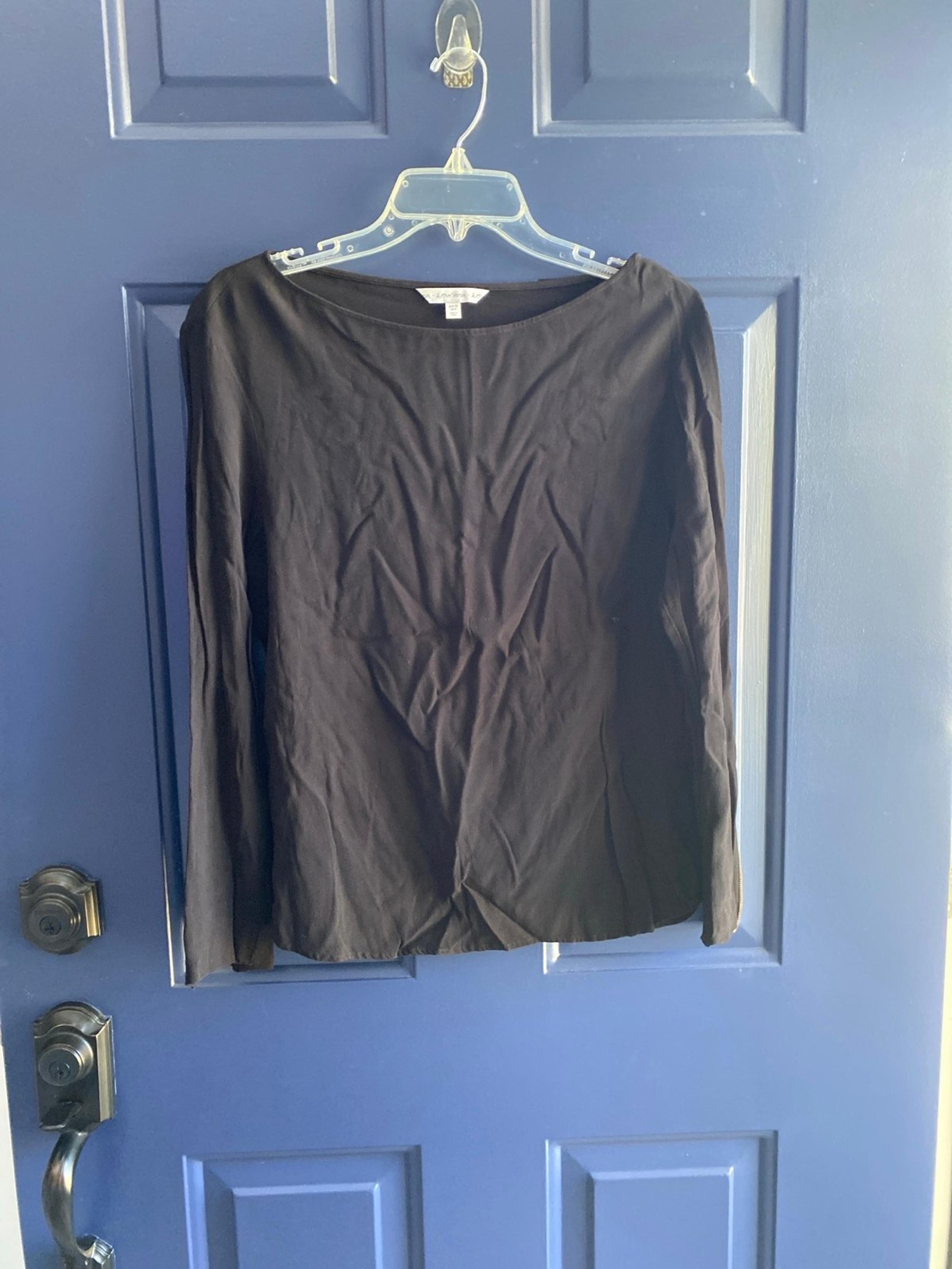Black womans long sleeve top