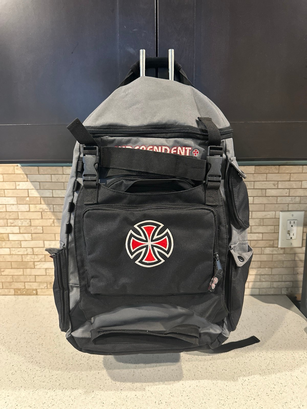 Vintage Independent Trucks Backpack Black Red Skateboarding Skate Board Bag OG