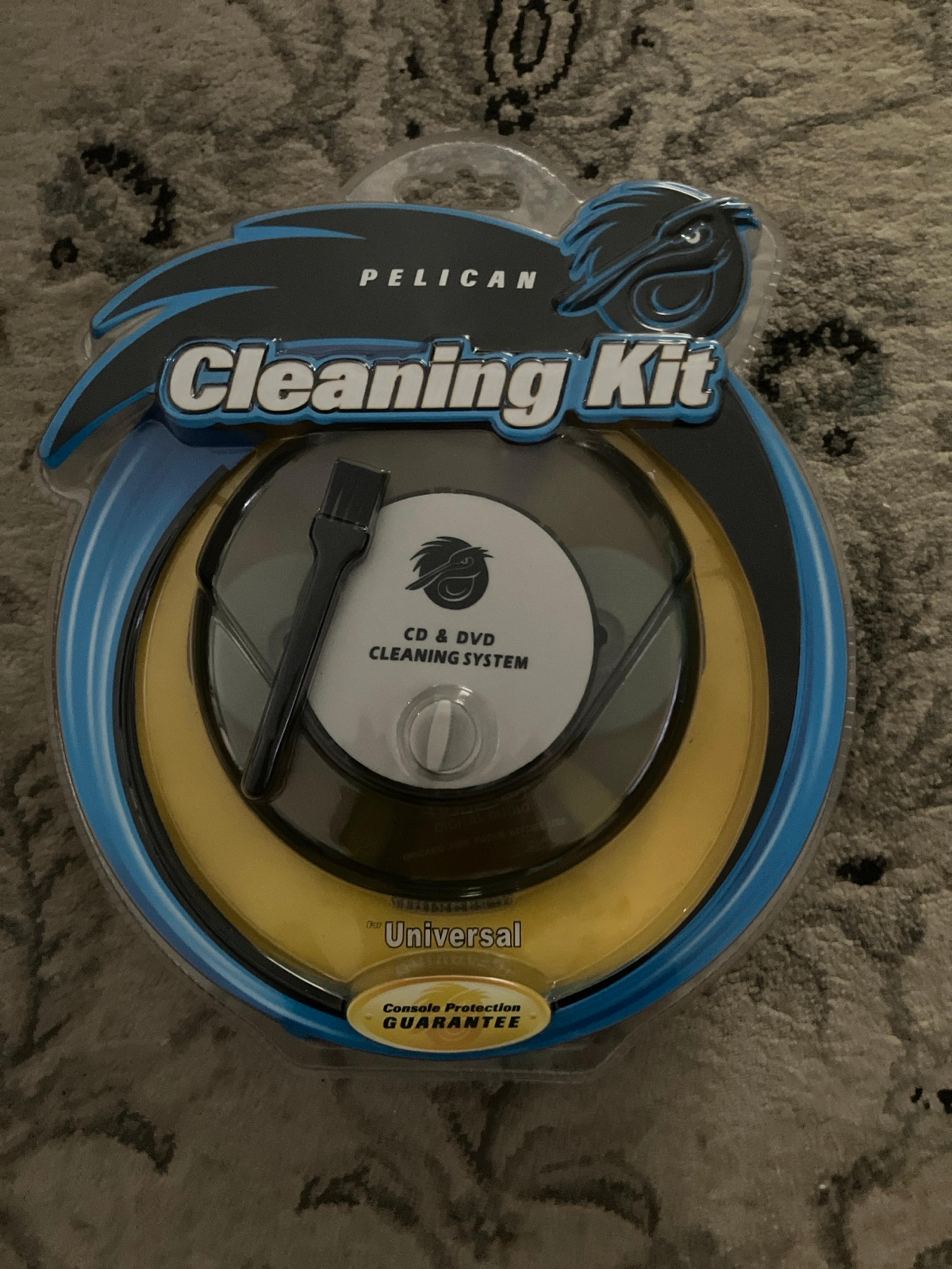 New Sealed Pelican Universal CD And DVD Cleaning System/ Cleaning Kit PL-921.