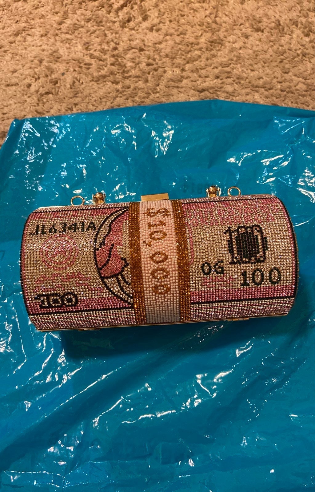 purses and handbags
