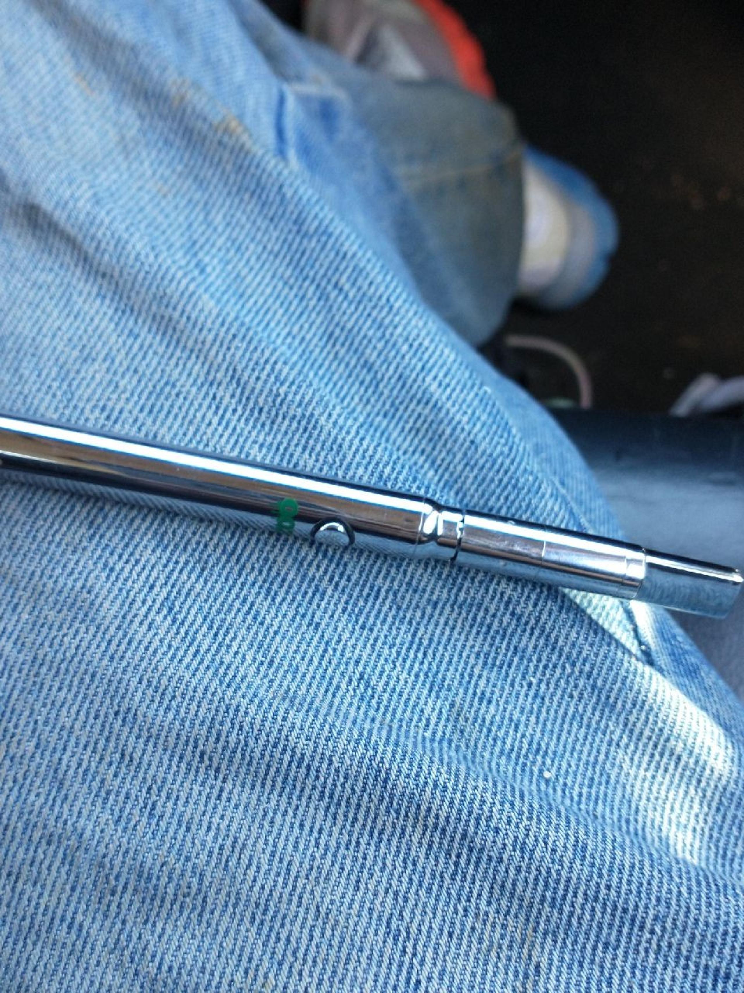 Battery and wax attachment tip and charg