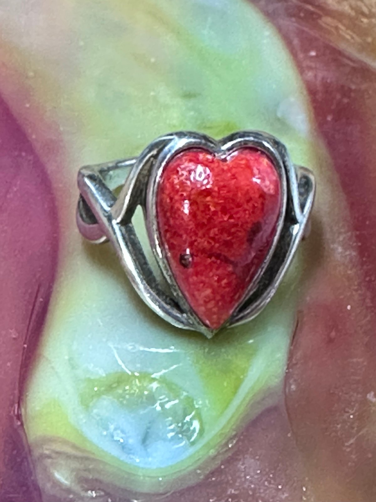 RED CORAL RING - Elegant heart-shaped red stone ring set in silver.