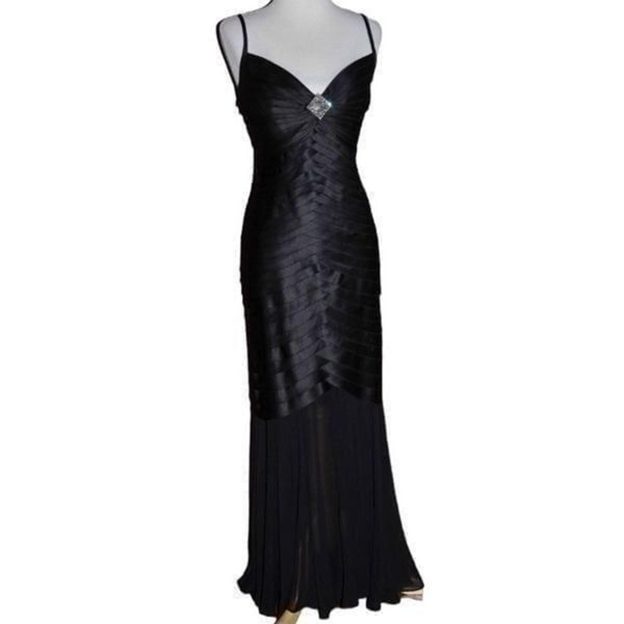 Xscape Black Pleated Maxi Mermaid Chiffon Gown Size 6