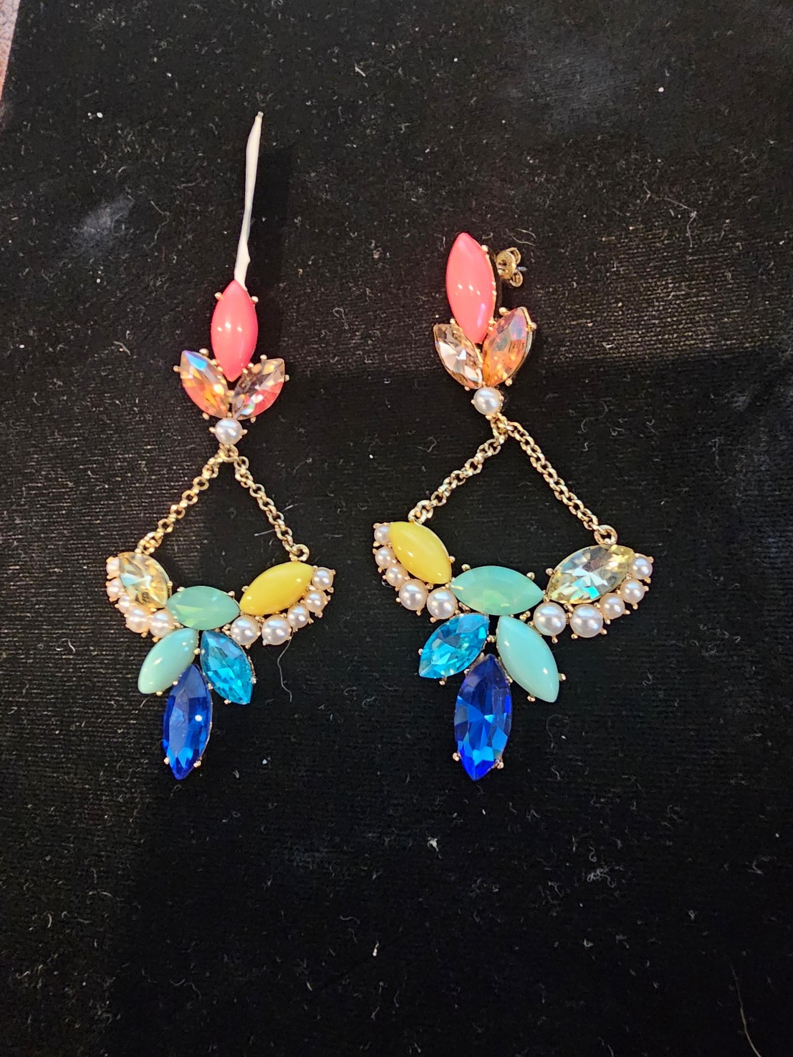 NWT Womens Chandelier Rhinestone Earrings - Lulu Frost