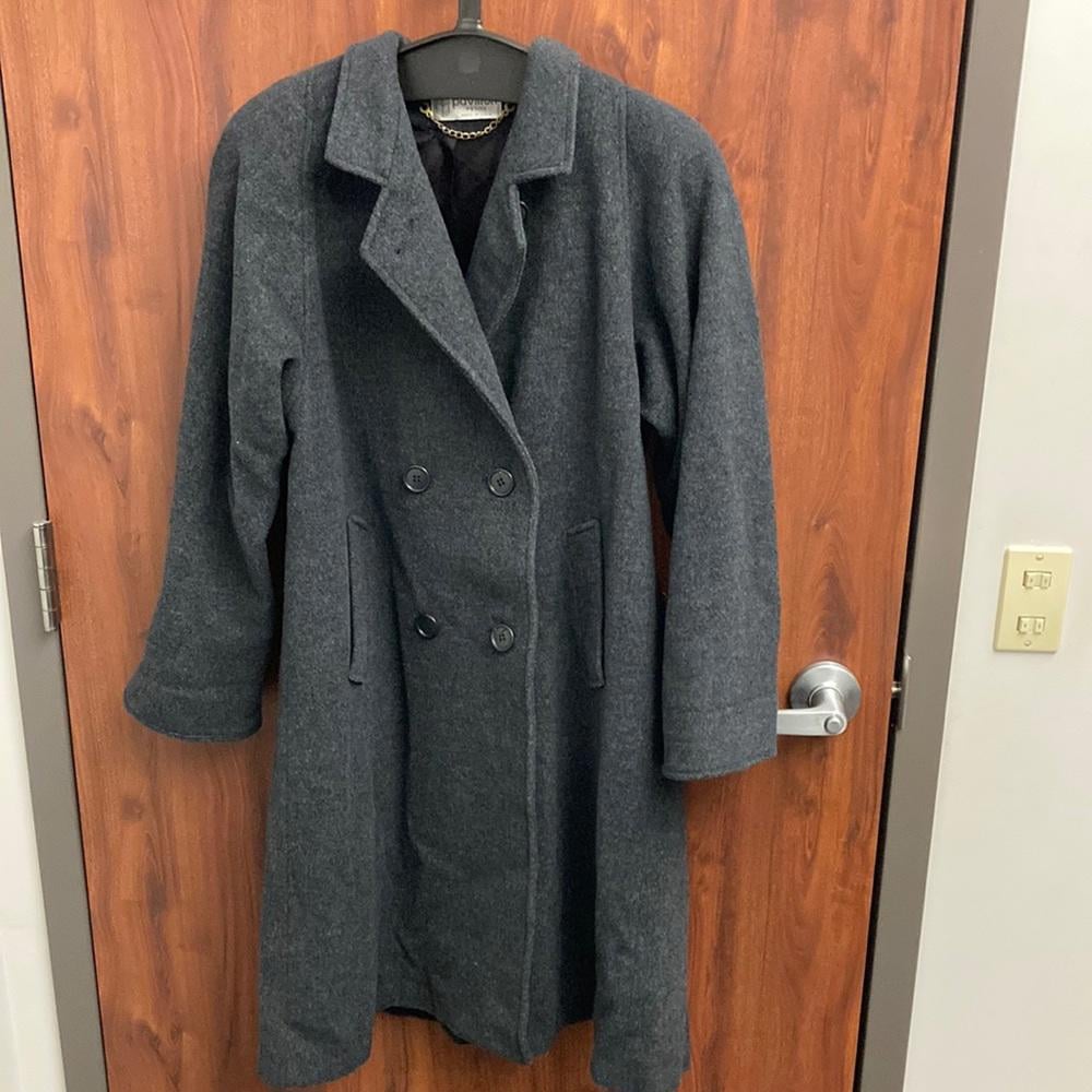 Vintage Pavilion Petite Peacoat 100 percent wool