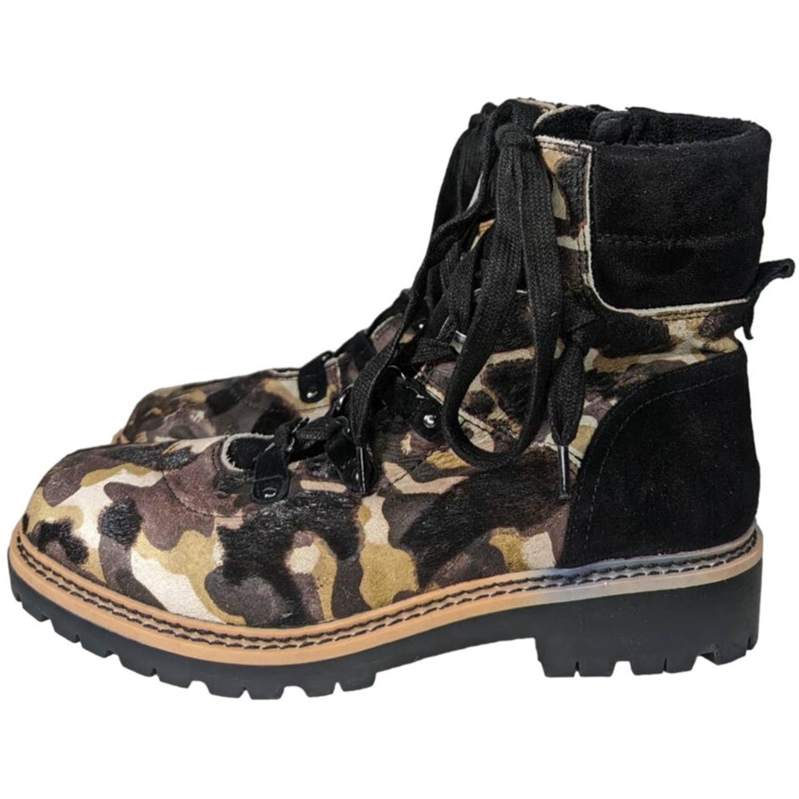 Me Too Genuine Leather Santos Combat Boots Camo Suede 7M Memory Foam Padded