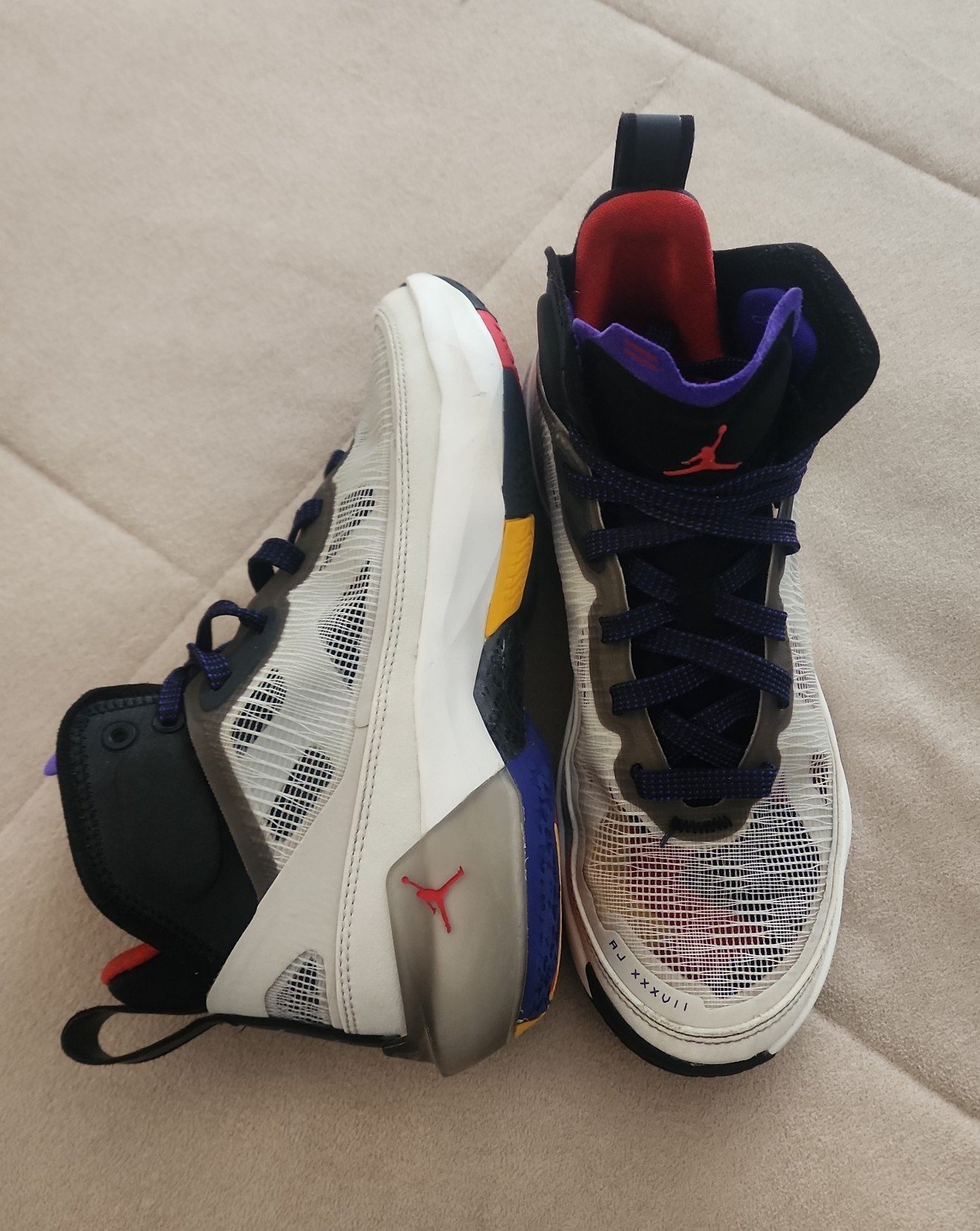 Air Jordan AJ XXXVII SIZE US 4-5 kids