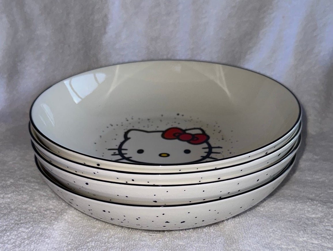 4 Hello Kitty Paint Splatter 9 Ceramic Cereal Pasta Noodle Bowls Serving New