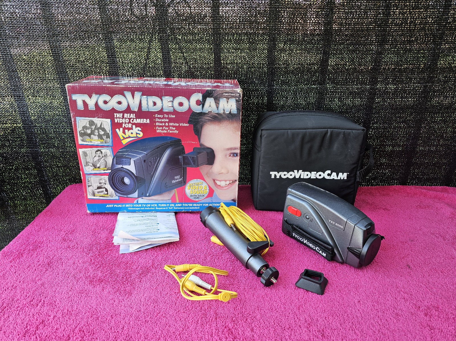 Tyco VideoCam The Real Video Camara For Kids Records Video & Sound With Your VCR