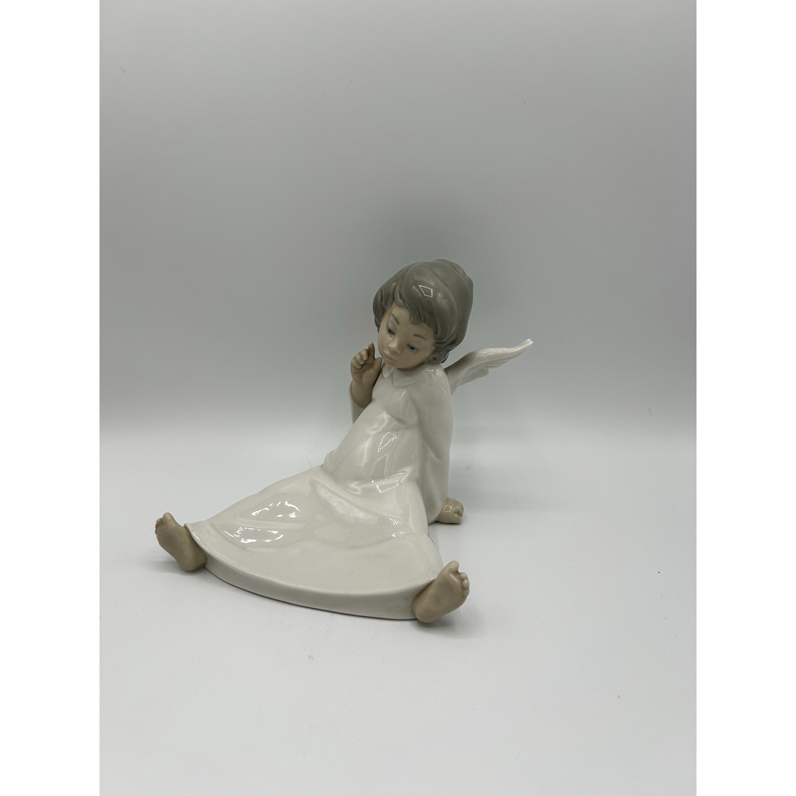 LLADRO Vintage Winged ANGEL WONDERING Sitting Cherub DAISA 4962 Mint Condition