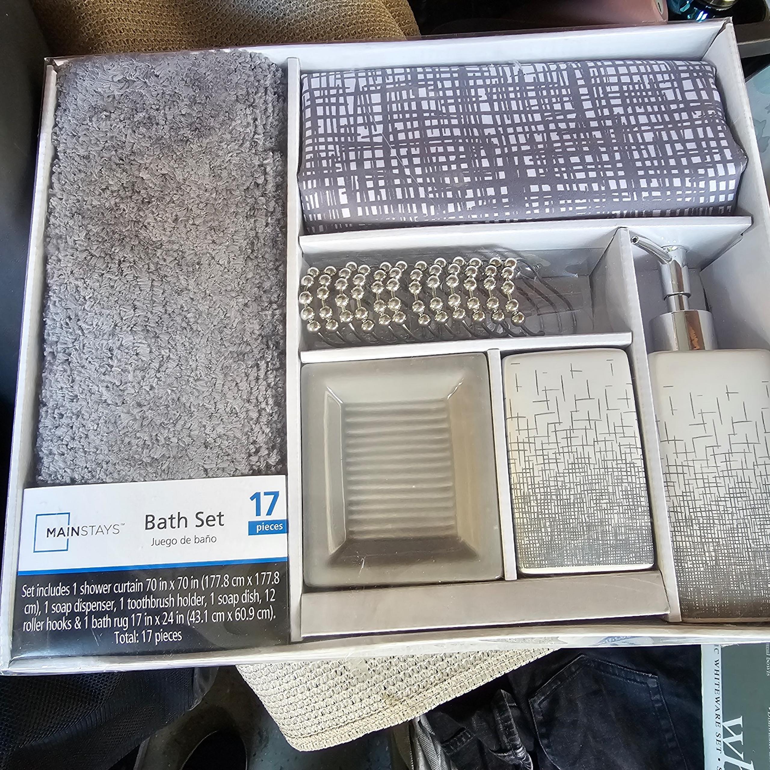Bath set