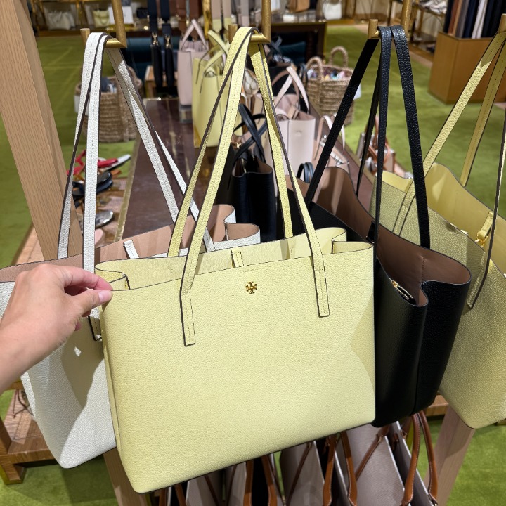 Tory Burch Blake Center Zip Tote 168436