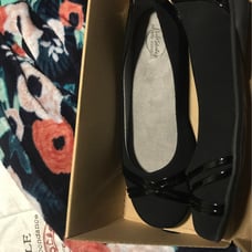 size 10 women Flats