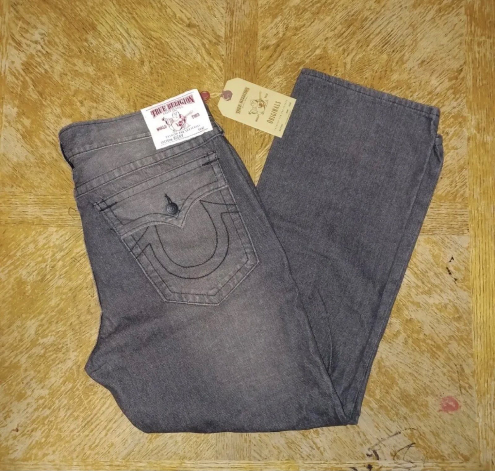 NWT True Religion Men’s Ricky Core Vintage Straight Jeans Size: 36 MSRP: 188.Se