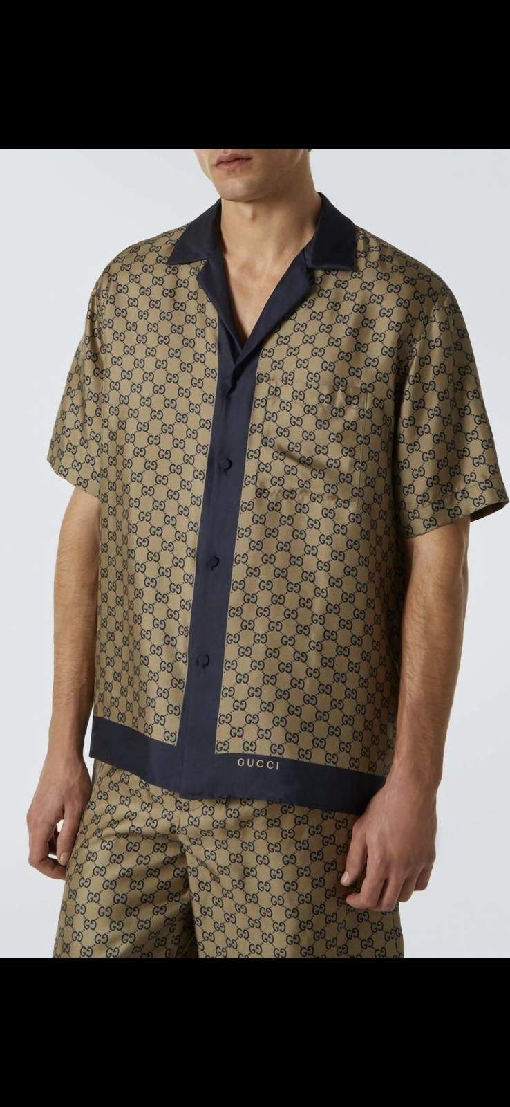 MADE IN ITALY SET OF GUCCI PRINTED SILK SHIRT AND SHORTS
