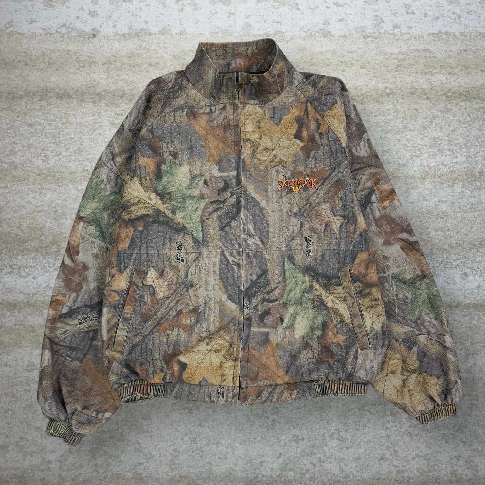 Vintage Advantage Hunting Camo Windbreaker Jacket Full Zip Made USA Woodland 90s
