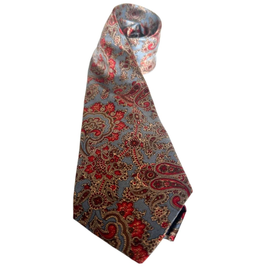 Burberry Made in England 100% Silk Floral Muted Colors Tie
